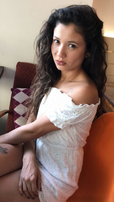 Jade Presley sexy pornstar galleries
