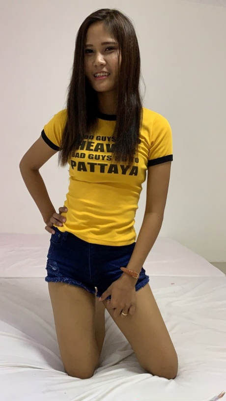 lille asiat hot erotisk billeder