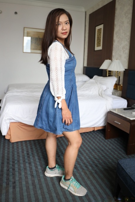 asian amateur free nude photos