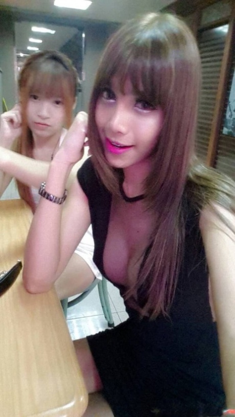 adolescente potelée aux gros seins sexe photos