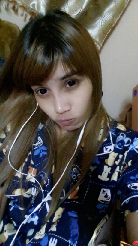 teen ladyboy perfect pic