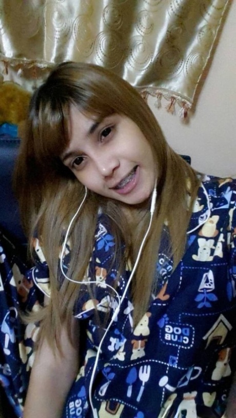 teen ladyboy free xxx photo