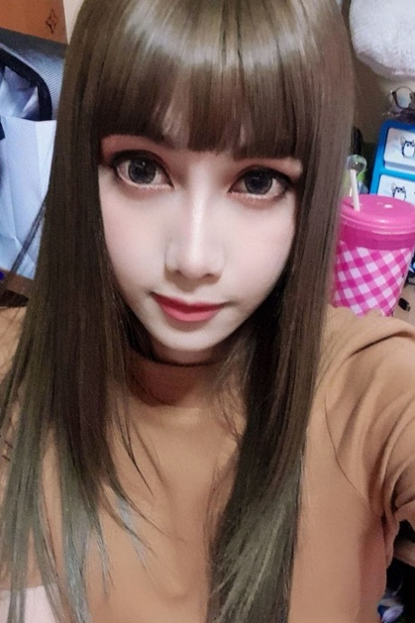 adolescente ladyboy exclusif gratuit galerie