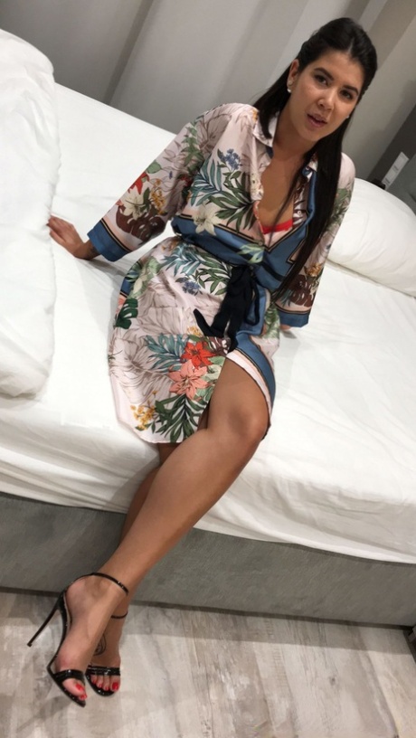 robe moulante xxx chaud image