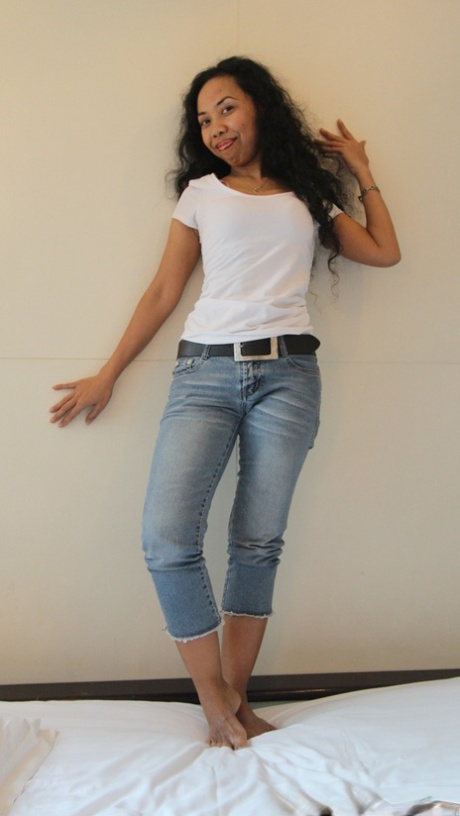 asiatiske jeans sexet nøgen gallerier