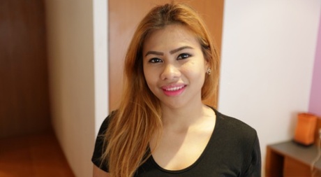 thai milf hot naked image