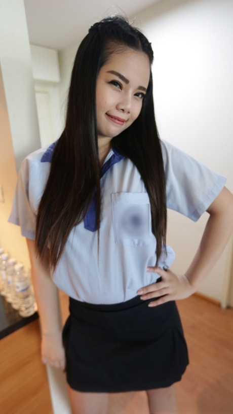 亚洲裙子 完美的 圖片
