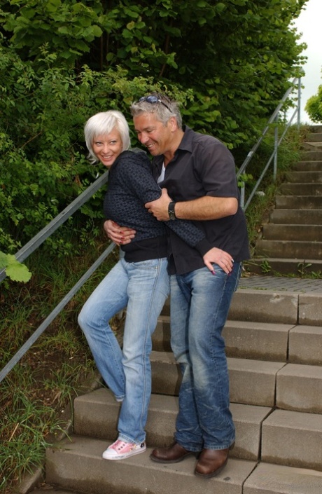 jeans da milf qualità piuttosto alta foto