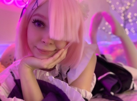 青少年角色扮演 美麗的xxx 照片
