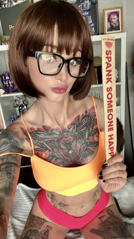 MILF sentada no rosto bom pornô foto