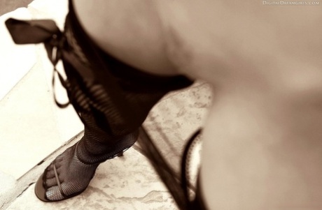 high heels feet free sex pic