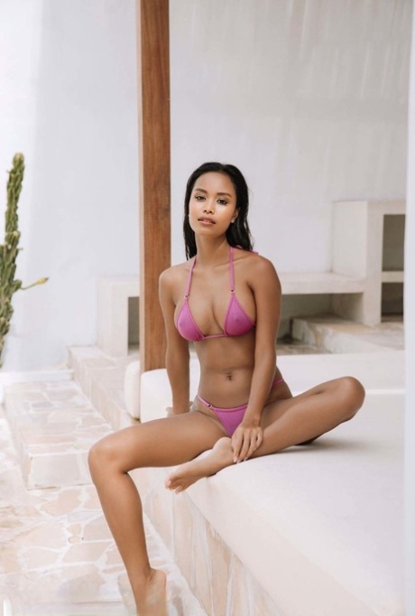 petite bikini art xxx image