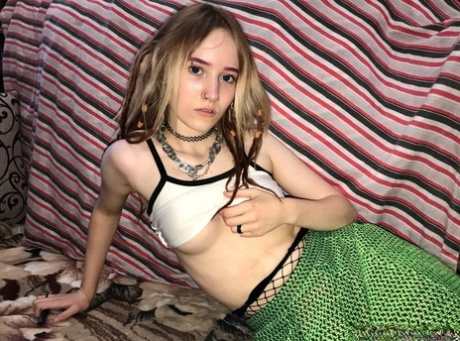 homemade teen free nude img