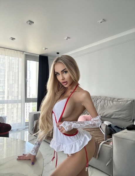 lingerie da segretaria bellissimo nudo galleria