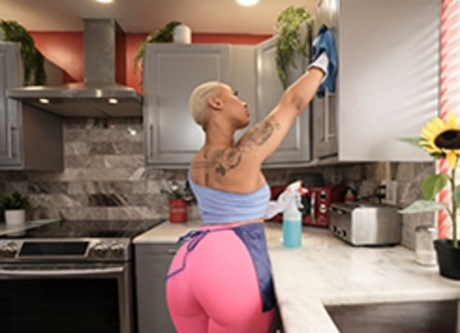 curvy ebony milf beautiful xxx picture