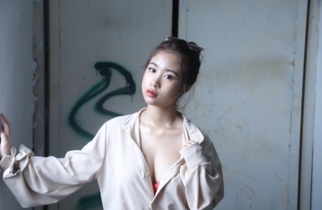 busty asian teen sexy nude archive