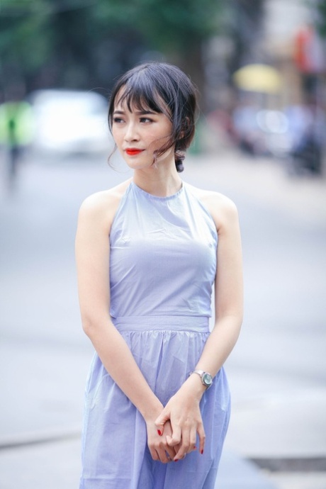 asiatisches Kleid sexy schöne bild