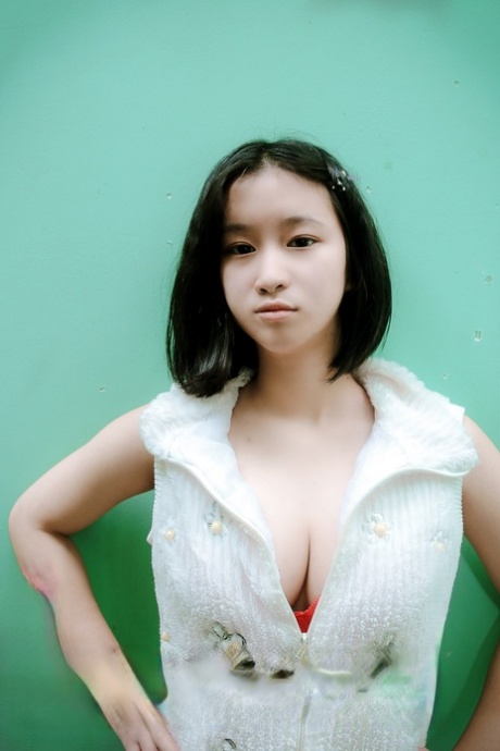 amateur asiatique libre nu galeries