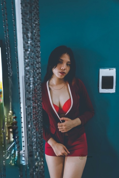 falda asiática desnudo perfecto galerías