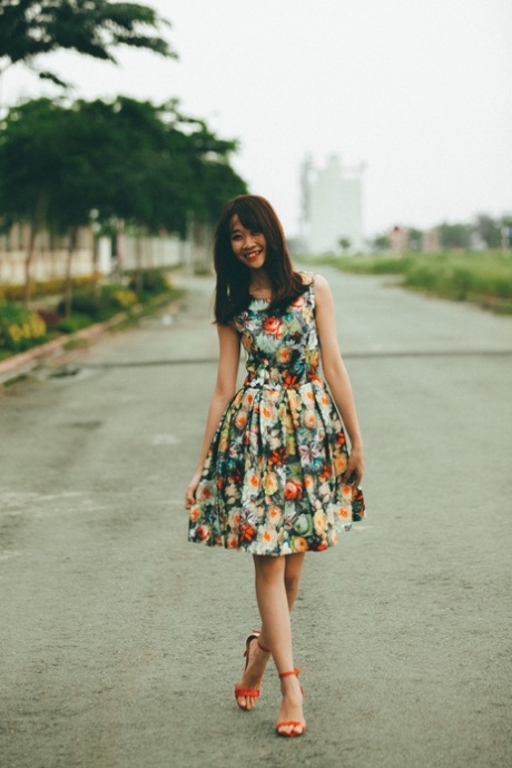 asian skirt hot xxx photo