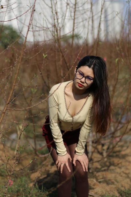 brunette babe pornografisk xxx samling