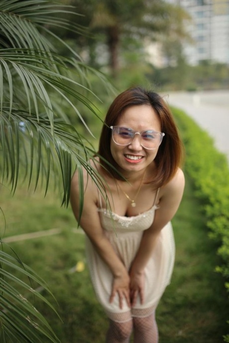 lunettes rousses nus chauds des photos