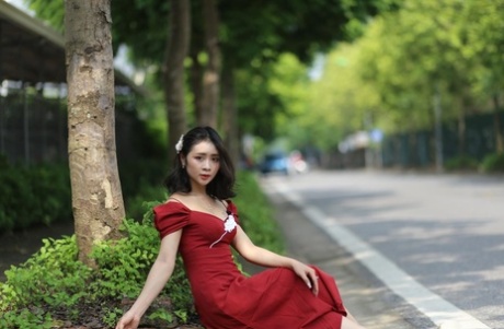 asian outdoor nudes images