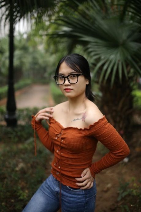 asiatiske jeans xxx hete img