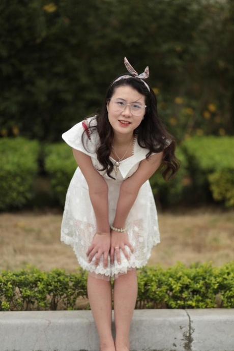 asiatiske briller erotisk hd bilder