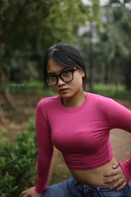 giovane schizzato sexy gratis archivio