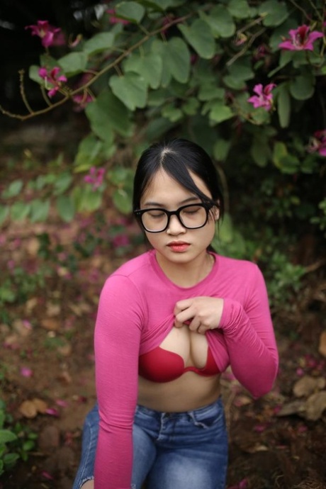 see through bra art nude pics