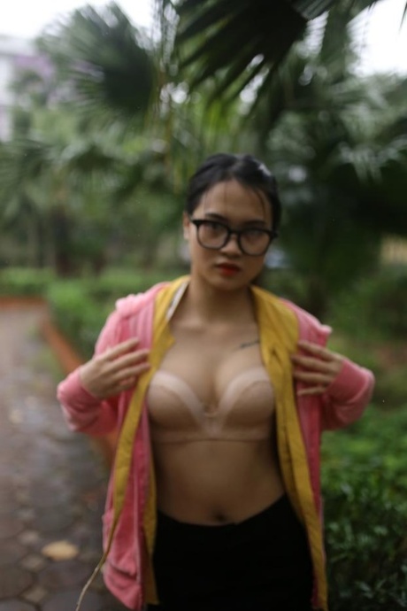 ぽっちゃりした女性の肛門 ホットセックス ギャラリー