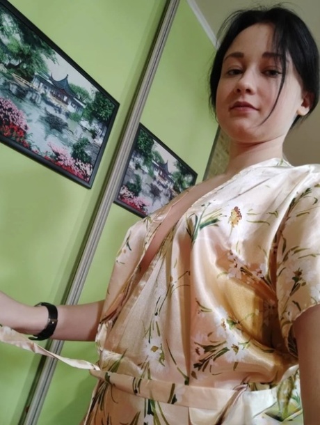 sexy selfie nudes img
