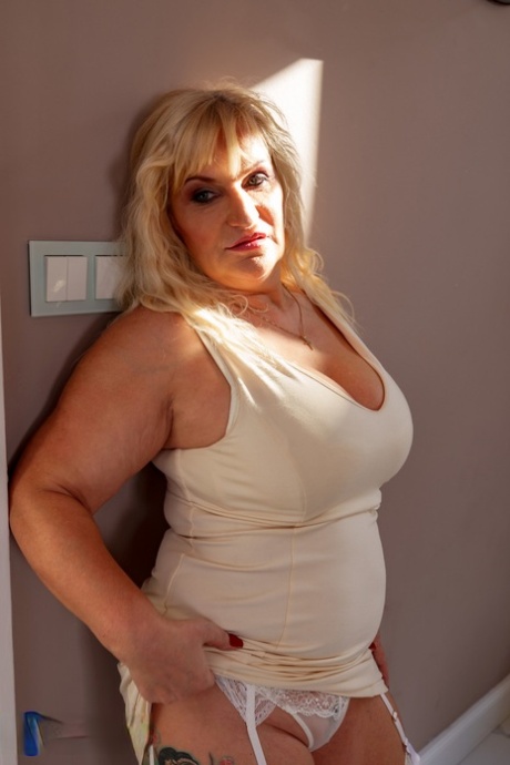 bbw pod spódnicą ekskluzywne xxx obraz