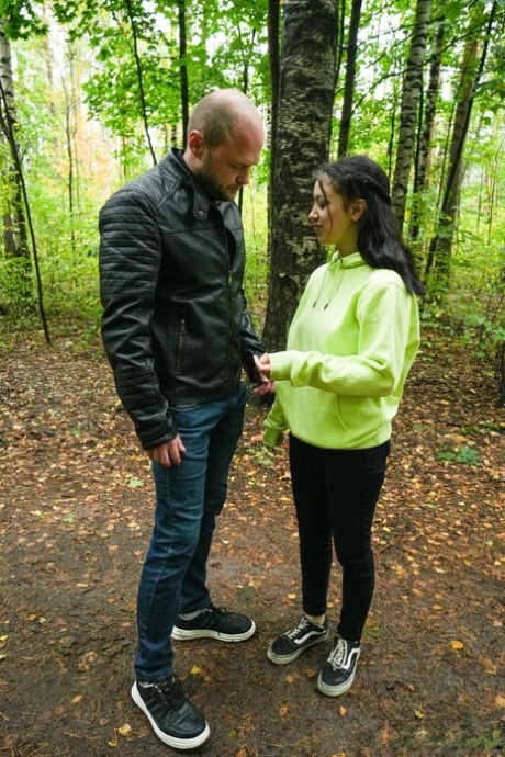 Wald erwachsene schöne bild