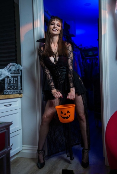 halloween free sex pictures