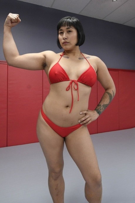 femdom asiatico sexy bello collezione