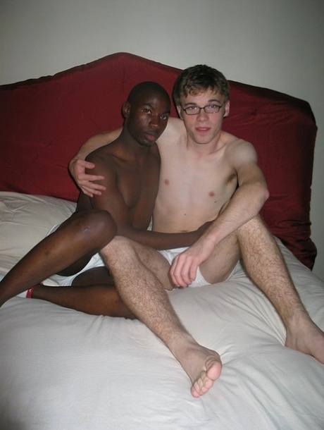 gay z velkého černého vína žhavá pornografie galerie