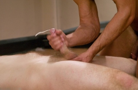 bukkake gay desnudos gratis imagen