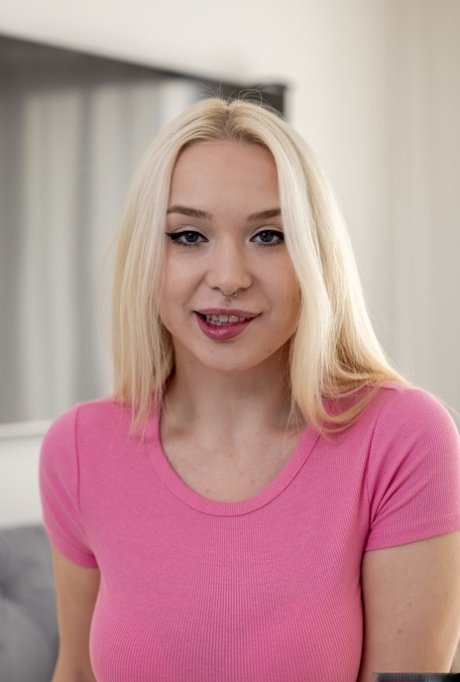 chubby blonde teen porno img