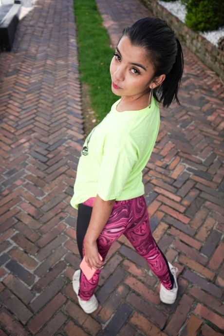 teen sneakers hot photos
