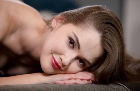 olieret teenager hd voksen billeder