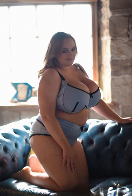 nena gordita arriba agradable galerías