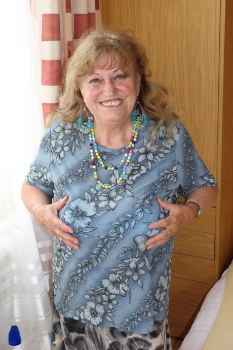 ruda bbw nagi xxx archiwum