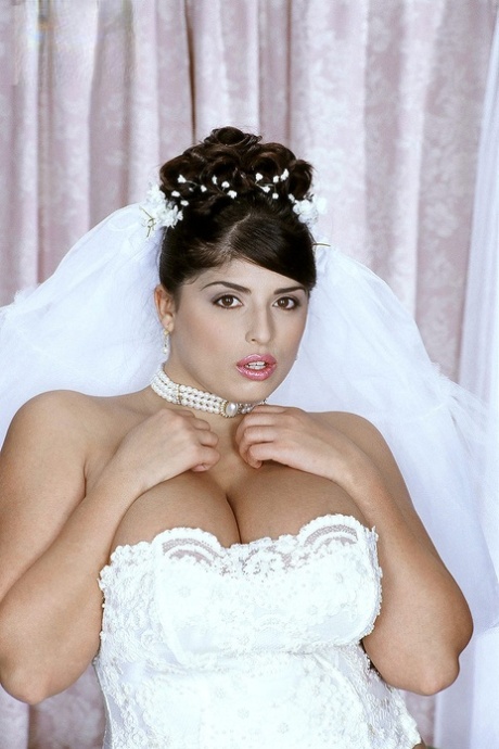chubby lingerie xxx pic
