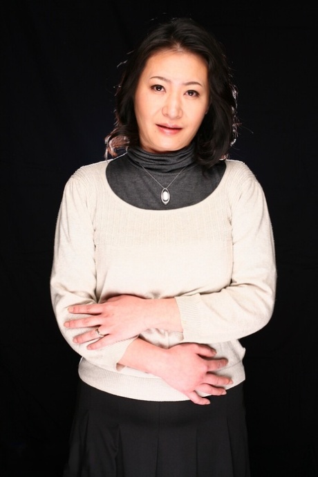 mature asian milf sexy naked gallery