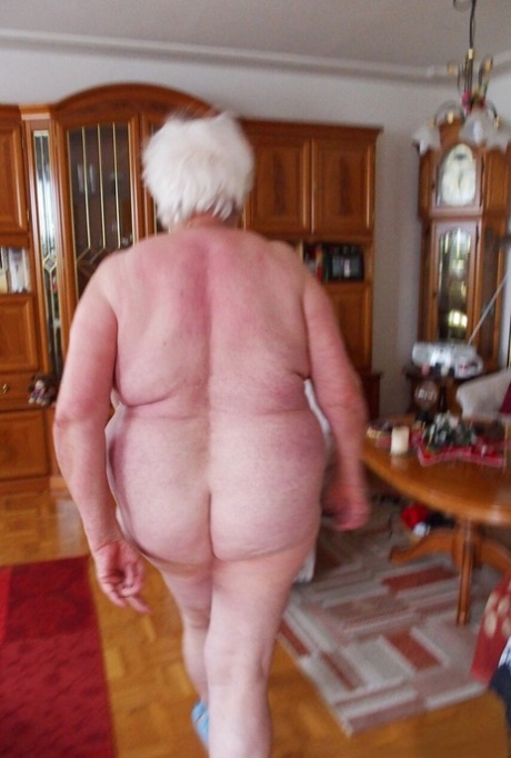 bedstemor hængende bryster perfekt eksklusiv fotos