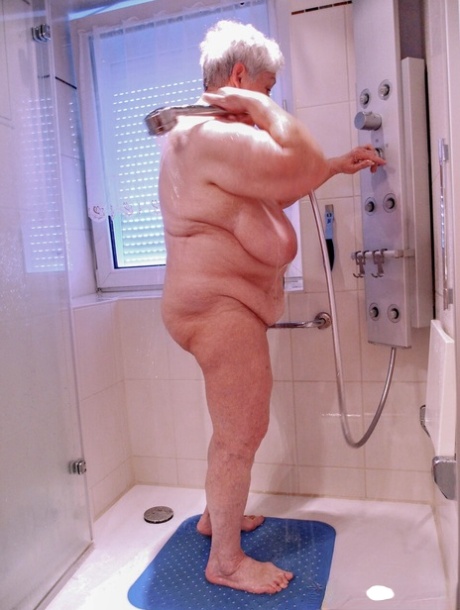old fat granny hot sex picture
