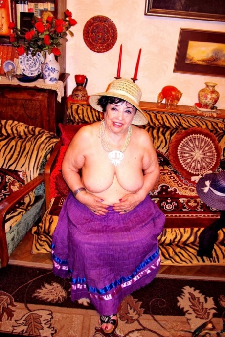 abuela tetas caídas mejor sexy imágenes
