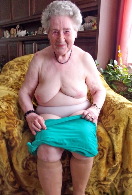 abuela de grandes tetas norte galerías